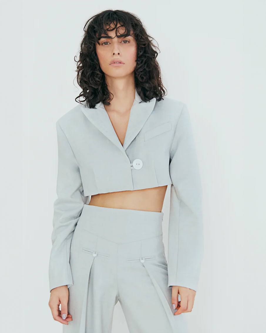 2plan Le Berry Mac crop blazer グレー M Cropped Blazer | Premium Italian Fabric | Hudson Jeans